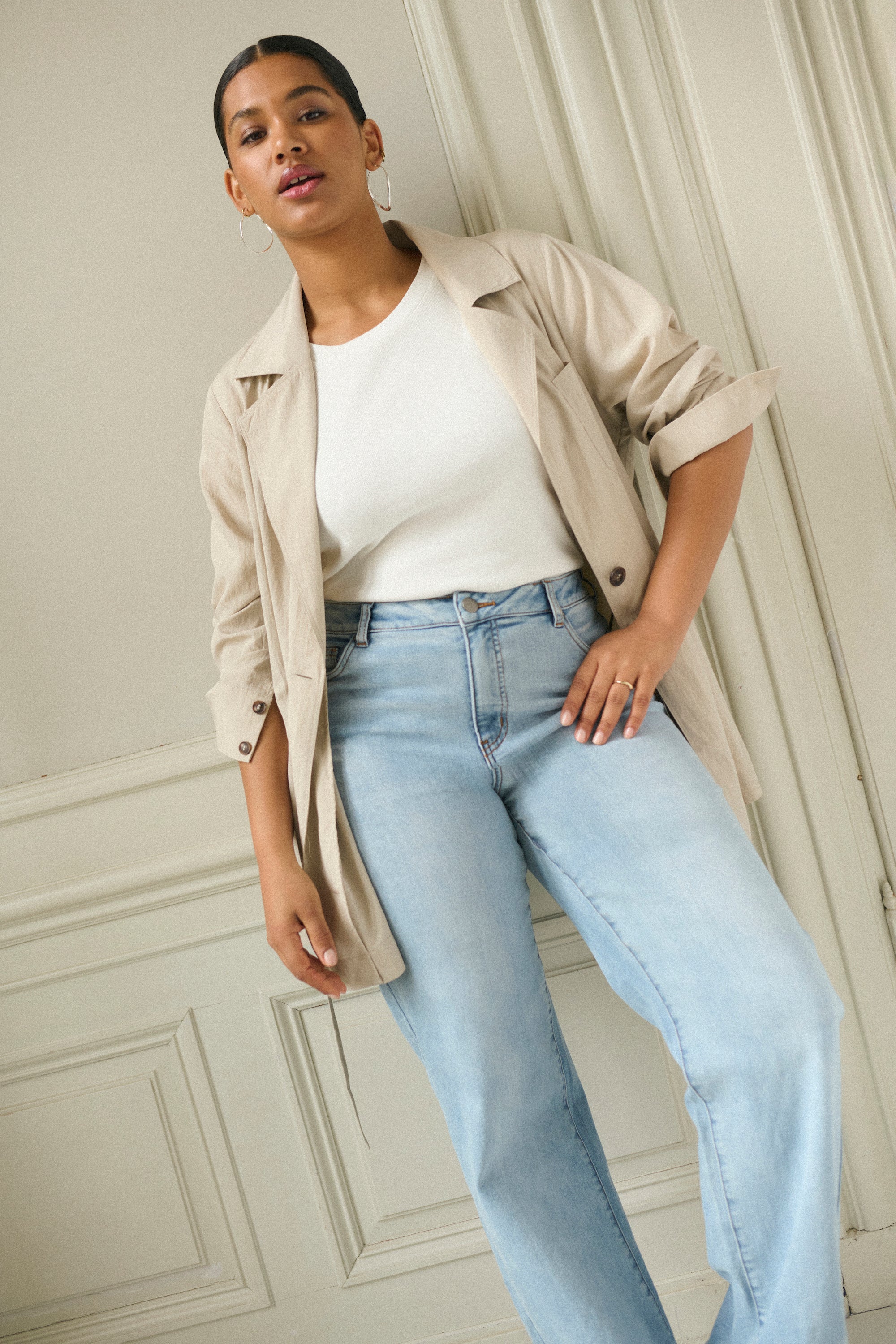 Flora Flared Jeans