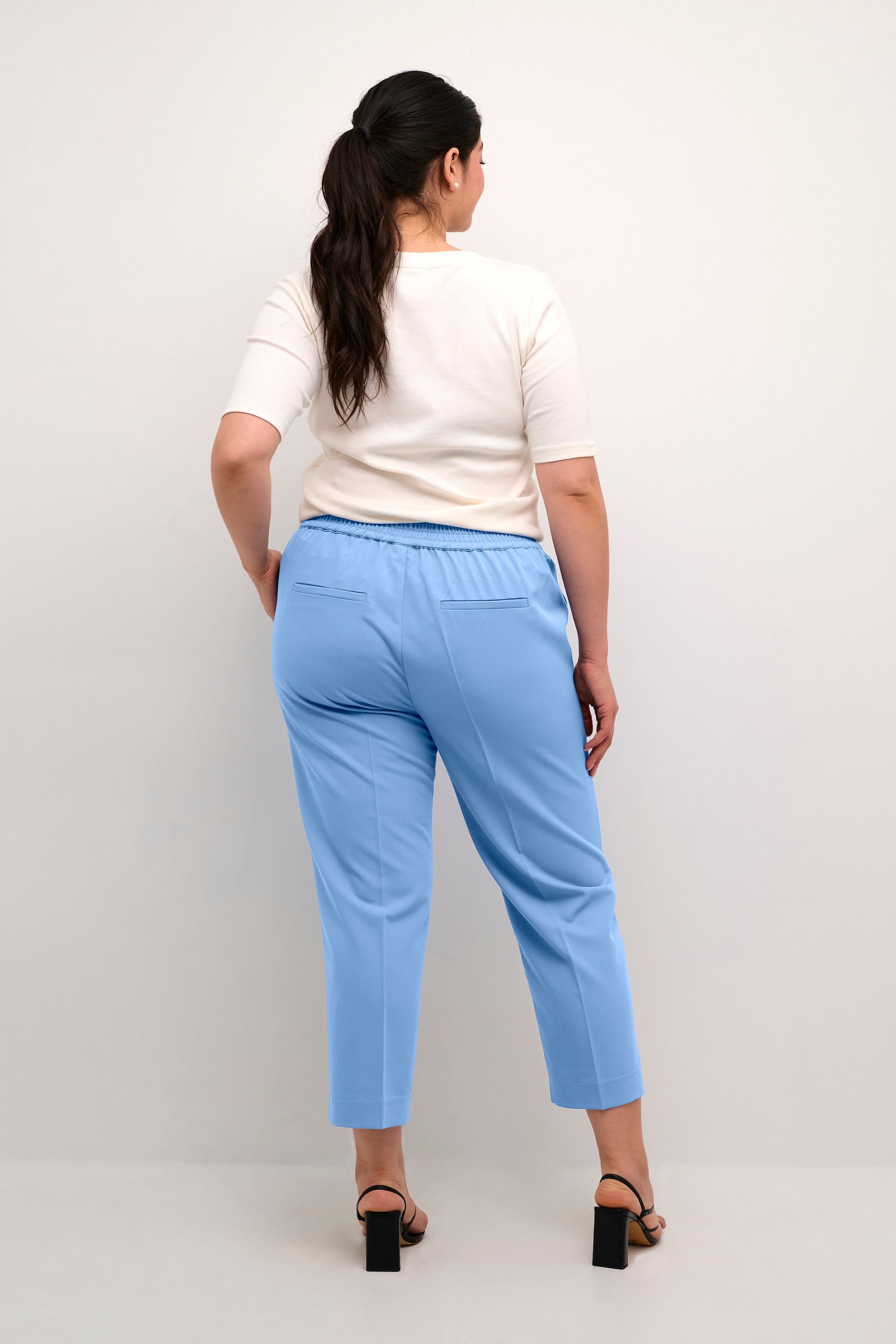 Sakira Cropped Pants